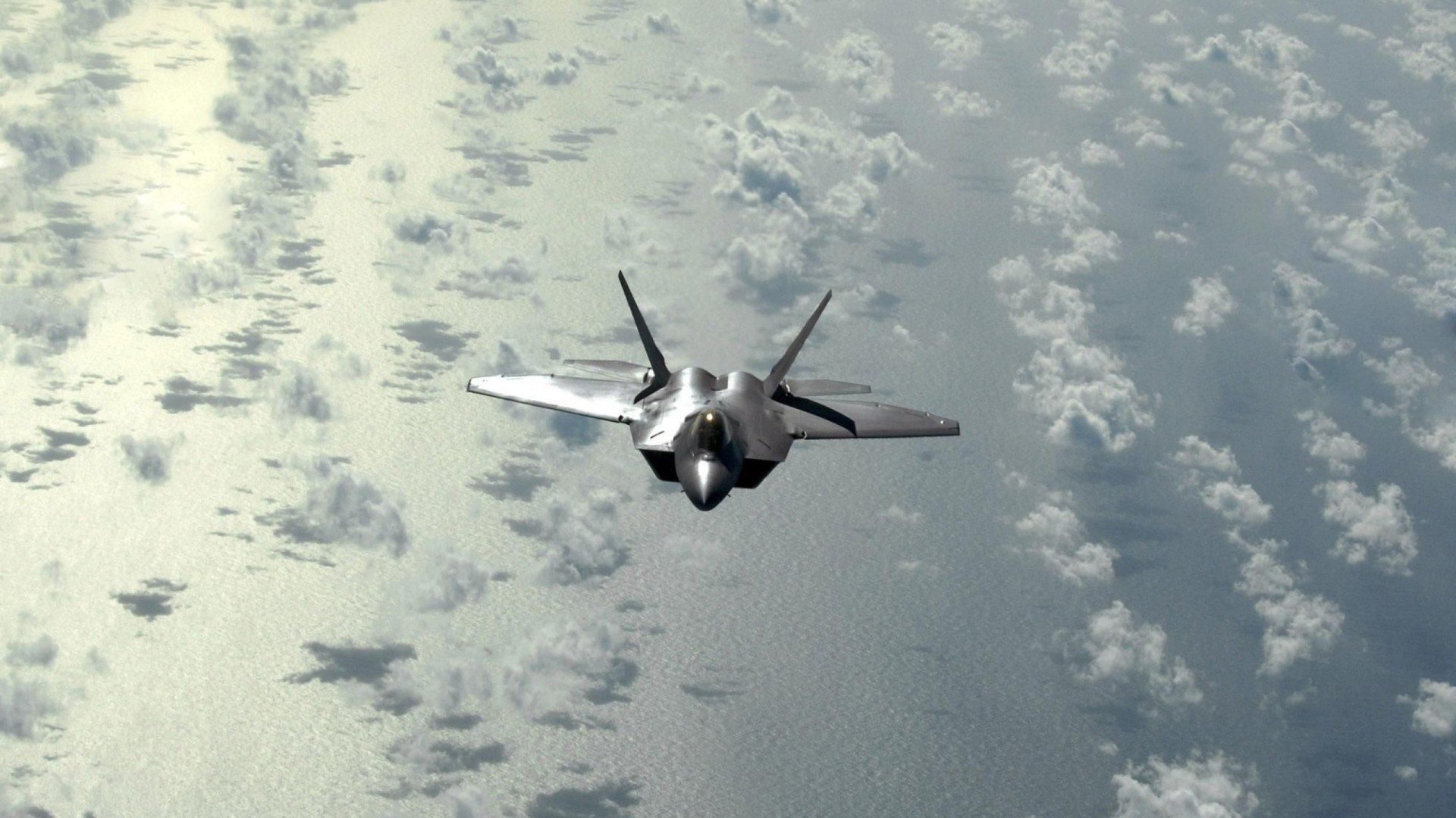 “极速逆袭:惊心动魄的超车瞬间”,极速突袭全本免费阅读