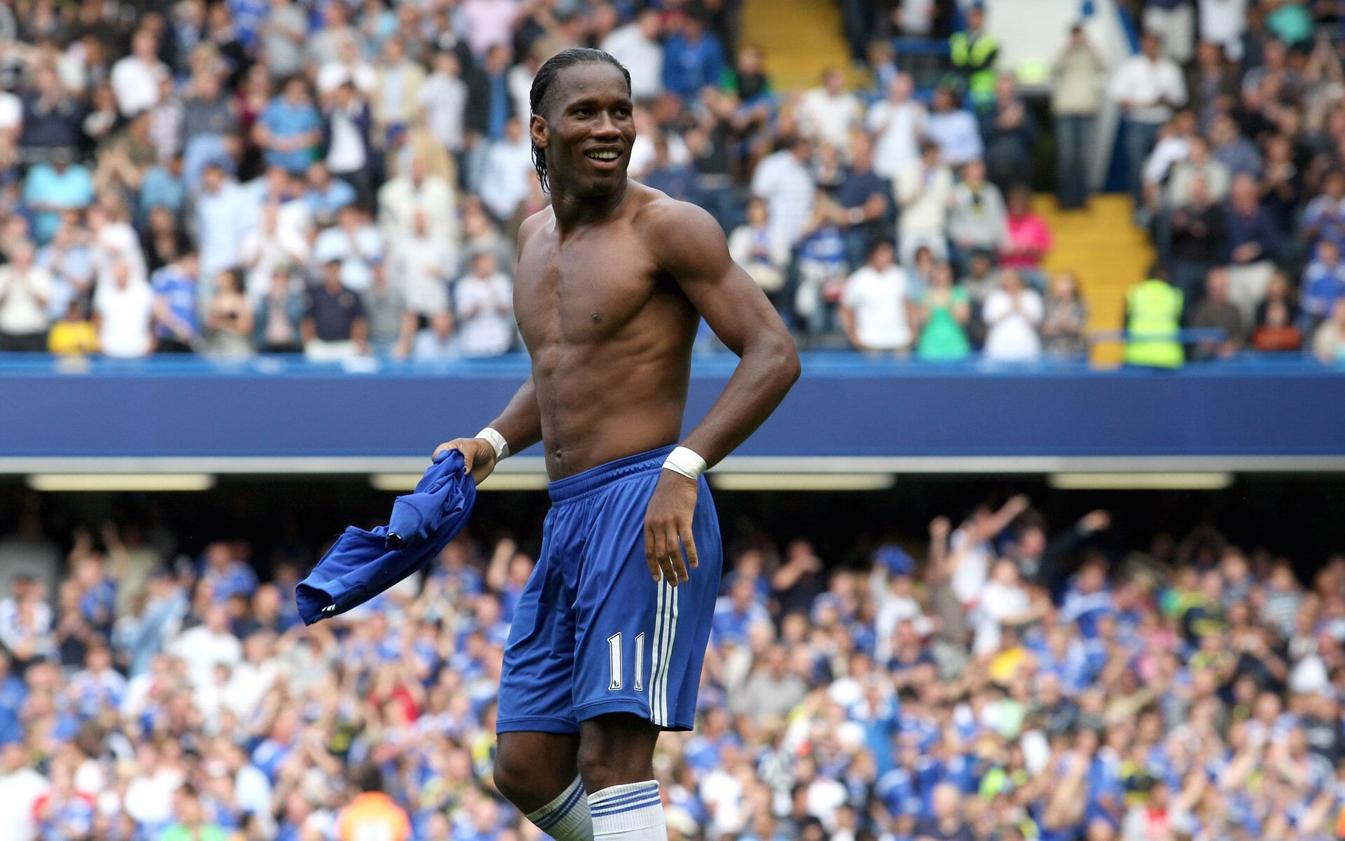 “诺克·达维德·彼得森的强力进攻,助南非队胜利在望”